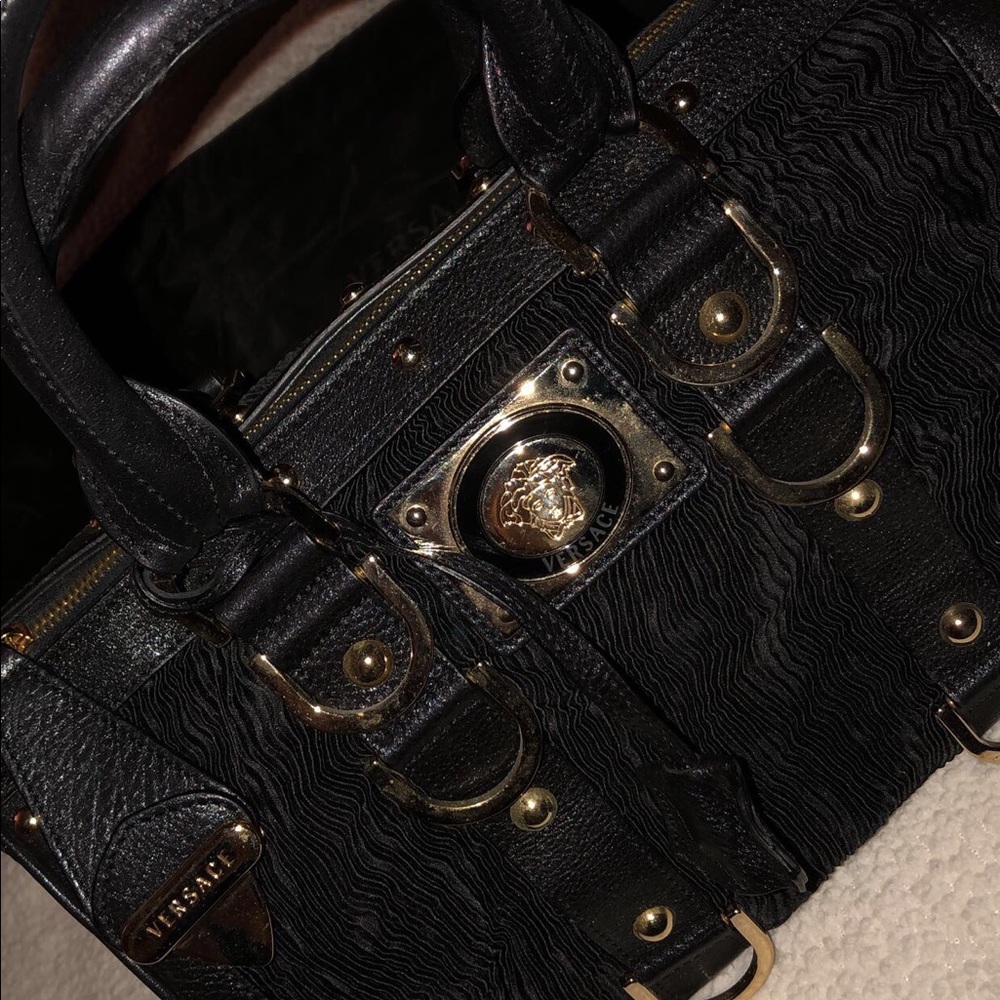 VERSACE Black & Gold Madonna Boston Handbag - Picture 5 of 8